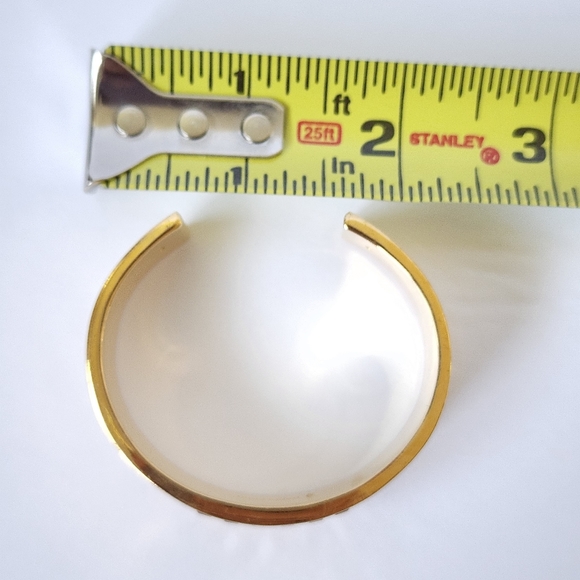 BA02 Baublebar Preowned good Gold plated open bangle with crystals - Picture 6 of 6